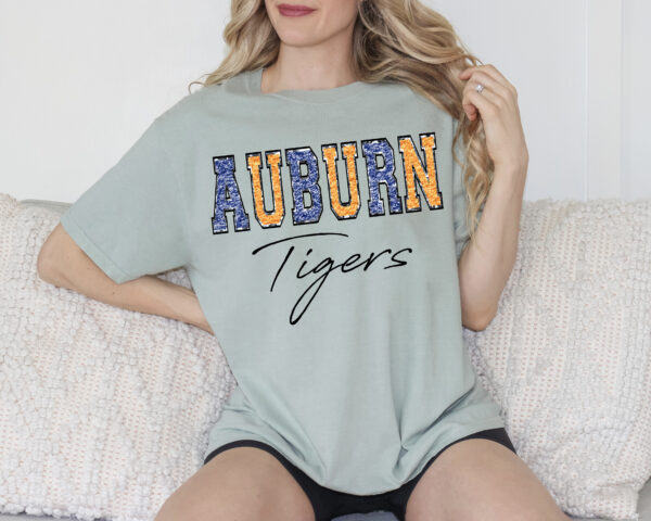 AUBURN Tigers