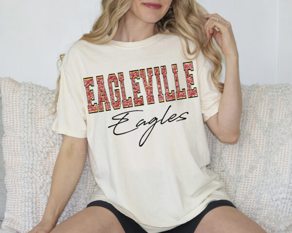 EAGLEVILLE Eagles